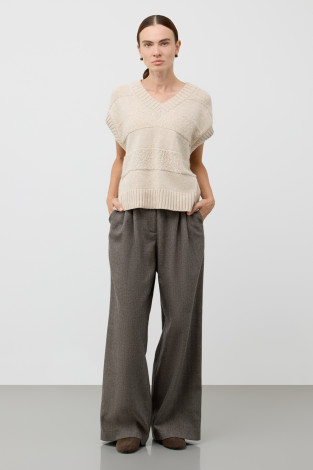 Жилеты женские для мам, артикул: ЕВ 30265/ш, цвет: бежевый