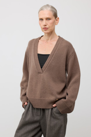 Джемперы женские для мам, артикул: ЕВ 30261/ш, цвет: кофейный